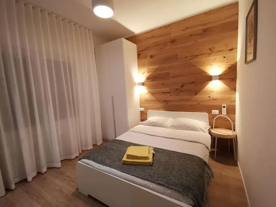Casa Di Kaixin Villa Mestre 0*,  Italy